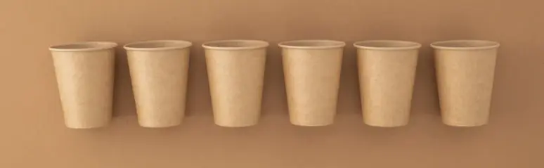 Quais são as vantagens de usar copos de papel?